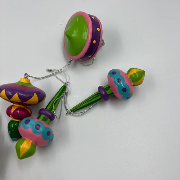 Bright Colorful Christmas Ornaments Tops Green Yellow Purple Resin Wood Feel - Picture 4 of 9